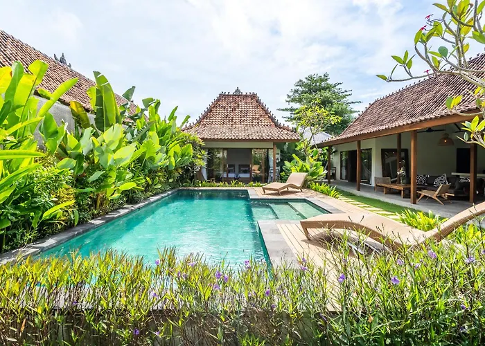 Jaya - Comfortable 3bdrs Villa-central Bingin