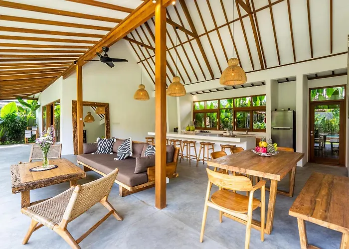 Jaya - Comfortable 3bdrs Villa-central Bingin Villa