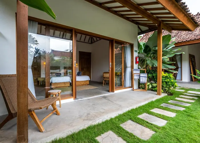 Jaya - Comfortable 3bdrs Villa-central Bingin Villa Uluwatu (Bali)